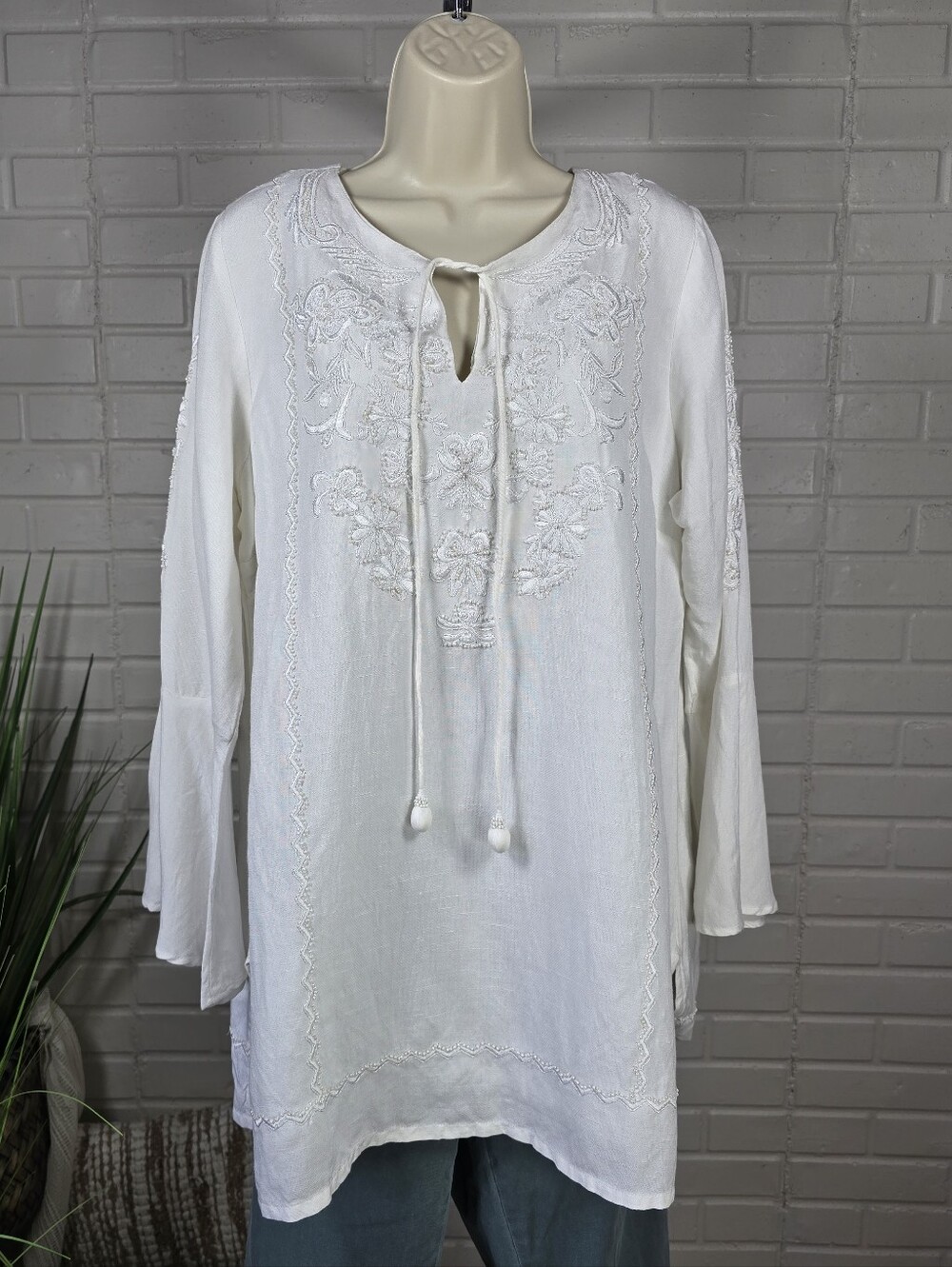 Soft Surrondings Embroidered Beaded Tunic Blouse  Medium
